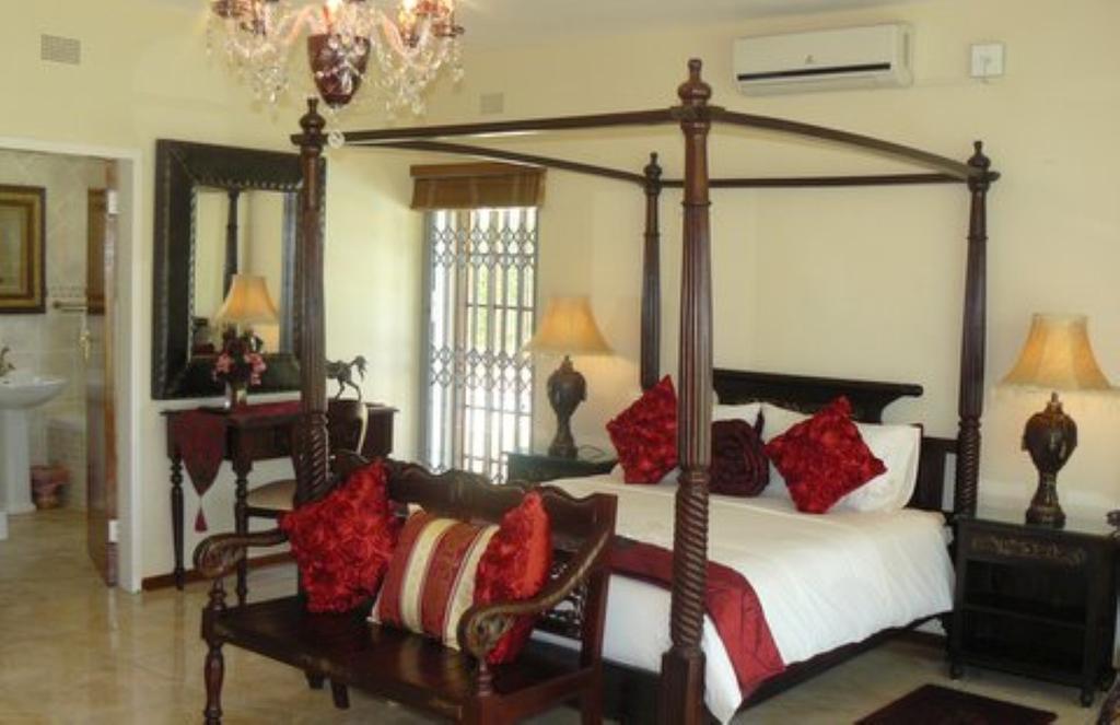 Kimberley Manor Guesthouse Extérieur photo